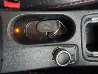 MERCEDES-BENZ CLA 2.1 CLA 220 D AMG Line Auto 4dr