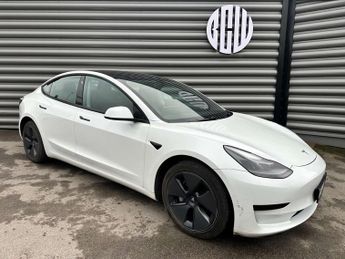 Tesla Model 3 Model 3 Standard Range + 4dr