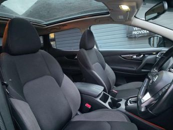 Nissan QASHQAI 1.5 Qashqai N-Connecta dCi Semi-Auto 5dr