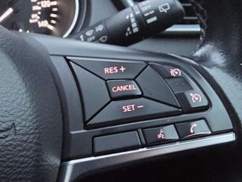 Nissan QASHQAI 1.5 Qashqai N-Connecta dCi Semi-Auto 5dr