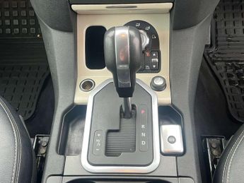 Land Rover DISCOVERY 3.0 Discovery SDV6 Le Landmark Auto 4WD 5dr