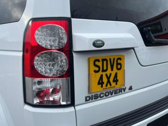 Land Rover DISCOVERY 3.0 Discovery SDV6 Le Landmark Auto 4WD 5dr