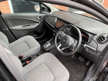 RENAULT ZOE Zoe i Iconic Rapid Charge ZE50 5dr