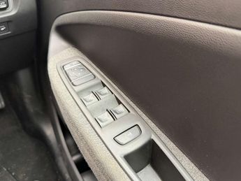 RENAULT ZOE Zoe i Iconic Rapid Charge ZE50 5dr