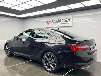 SKODA SUPERB 2.0 Superb Sportline TDI Semi-Auto 5dr