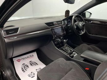 SKODA SUPERB 2.0 Superb Sportline TDI Semi-Auto 5dr