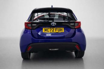 TOYOTA YARIS 1.5 Yaris Design HEV CVT 5dr