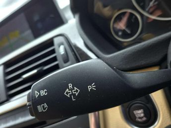 BMW 3 Series 2.0 328i Luxury T Auto 4dr