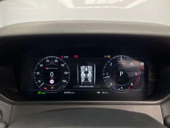 Land Rover RANGE ROVER VELAR 2.0 Range Rover Velar R-Dynamic SE D240 Auto 4WD 5dr