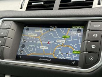 Land Rover RANGE ROVER EVOQUE 2.0 TD4 SE Tech SUV 5dr Diesel Auto 4WD Euro 6 (s/s) (180 ps) 8.
