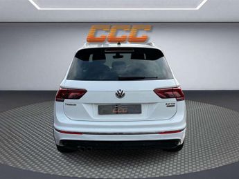 Volkswagen TIGUAN 2.0 TDI BlueMotion Tech R-Line SUV 5dr Diesel DSG 4Motion Euro 6