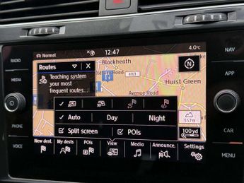 Volkswagen E-GOLF 35.8kWh e-Golf Hatchback 5dr Electric Auto (136 ps)