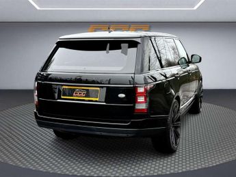 Land Rover RANGE ROVER 4.4 SD V8 Vogue SE SUV 5dr Diesel Auto 4WD Euro 6 (s/s) (339 ps)