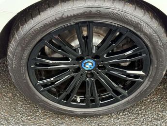 BMW 3 SERIES 2.0 330e 12kWh M Sport Saloon 4dr Petrol Plug-in Hybrid Auto Eur