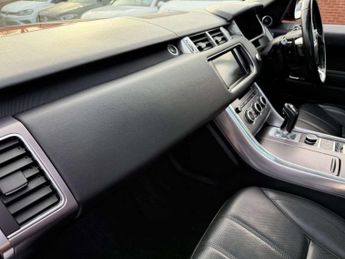 Land Rover RANGE ROVER SPORT 3.0 SD V6 HSE SUV 5dr Diesel Auto 4WD Euro 6 (s/s) (306 ps) LOW 