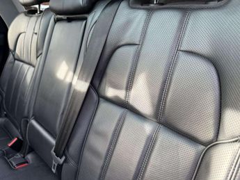 Land Rover RANGE ROVER SPORT 3.0 SD V6 HSE SUV 5dr Diesel Auto 4WD Euro 6 (s/s) (306 ps) LOW 