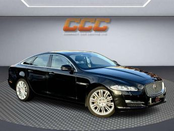 Jaguar XJ 3.0d V6 Premium Luxury Saloon 4dr Diesel Auto Euro 6 (s/s) (300 