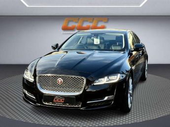 Jaguar XJ 3.0d V6 Premium Luxury Saloon 4dr Diesel Auto Euro 6 (s/s) (300 