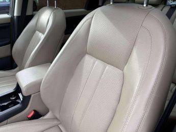 Land Rover DISCOVERY SPORT 2.0 TD4 HSE SUV 5dr Diesel Auto 4WD Euro 6 (s/s) (180 ps) LOW RA