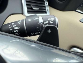 Land Rover DISCOVERY SPORT 2.0 TD4 HSE SUV 5dr Diesel Auto 4WD Euro 6 (s/s) (180 ps) LOW RA