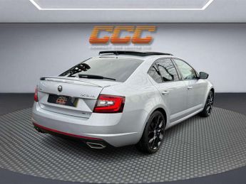 Skoda OCTAVIA 2.0 TDI vRS Hatchback 5dr Diesel DSG Euro 6 (s/s) (184 ps) LOW R