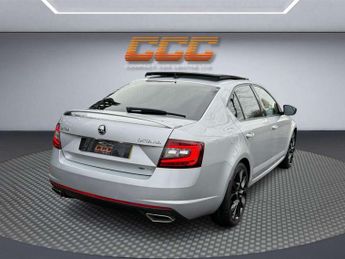 Skoda OCTAVIA 2.0 TDI vRS Hatchback 5dr Diesel DSG Euro 6 (s/s) (184 ps) LOW R
