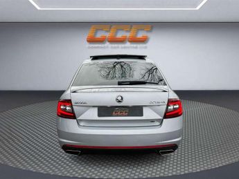 Skoda OCTAVIA 2.0 TDI vRS Hatchback 5dr Diesel DSG Euro 6 (s/s) (184 ps) LOW R