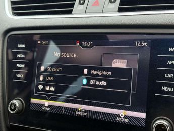 Skoda OCTAVIA 2.0 TDI vRS Hatchback 5dr Diesel DSG Euro 6 (s/s) (184 ps) LOW R