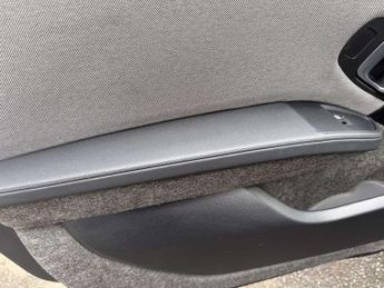 BMW I3 42.2kWh S Hatchback 5dr Electric Auto (184 ps) 9.9% FINANCE-12 M