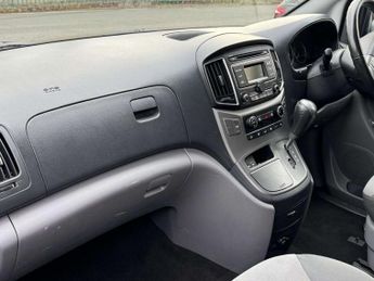 Hyundai i800 2.5 CRDi SE MPV 5dr Diesel Auto Euro 6 (170 ps)