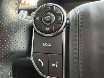 Land Rover RANGE ROVER SPORT 5.0 V8 SVR SUV 5dr Petrol Auto 4WD Euro 6 (s/s) (550 ps) 9.9% FI