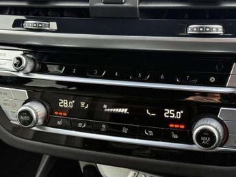 BMW IX3 80kWh Premier Edition SUV 5dr Electric Auto (286 ps) 9.9% FINANC