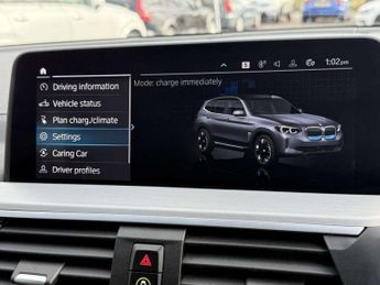 BMW IX3 80kWh Premier Edition SUV 5dr Electric Auto (286 ps) 9.9% FINANC