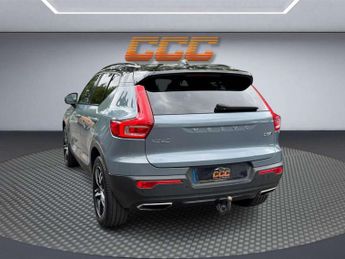 Volvo XC40 2.0 D3 R-Design SUV 5dr Diesel Auto AWD Euro 6 (s/s) (150 ps) 12