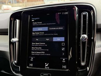 Volvo XC40 2.0 D3 R-Design SUV 5dr Diesel Auto AWD Euro 6 (s/s) (150 ps) 12