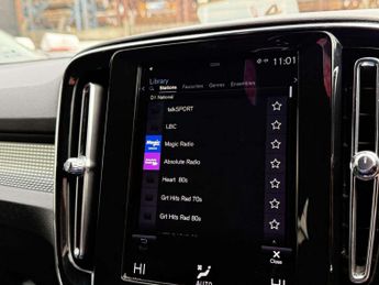 Volvo XC40 2.0 D3 R-Design SUV 5dr Diesel Auto AWD Euro 6 (s/s) (150 ps) 12