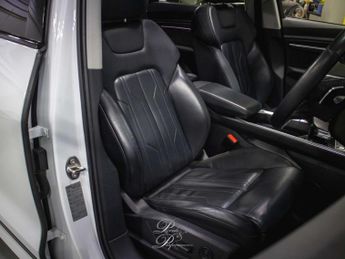 AUDI E-TRON e-tron Launch Edition 55 Quattro 4WD 5dr