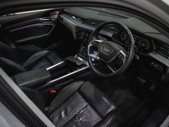 AUDI E-TRON e-tron Launch Edition 55 Quattro 4WD 5dr
