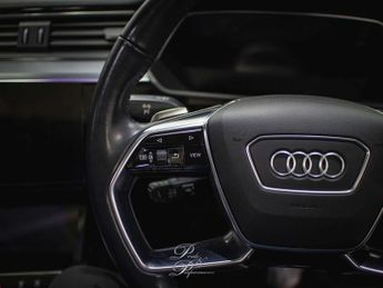 AUDI E-TRON e-tron Launch Edition 55 Quattro 4WD 5dr