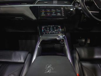 AUDI E-TRON e-tron Launch Edition 55 Quattro 4WD 5dr