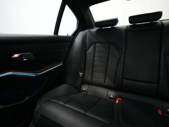 BMW 3 Series 2.0 330E M Sport Auto 4dr