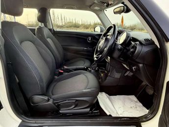 MINI HATCH 1.5 Cooper Auto 3dr