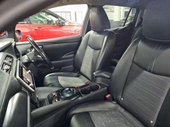 Nissan Leaf N-Connecta 5dr