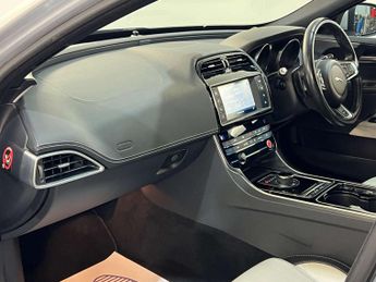 Jaguar XE 2.0 XE R-Sport D Auto 4dr  S/HISTORY + 2 KEYS + AA APPROVED