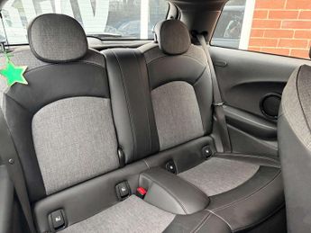 MINI HATCH Cooper S Electric Level 2 3dr