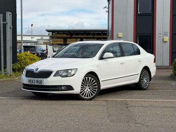 SKODA SUPERB 2.0 TDI Laurin & Klement Hatchback 5dr Diesel DSG Euro 5 (s/s) (