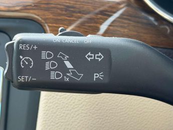 SKODA SUPERB 2.0 TDI Laurin & Klement Hatchback 5dr Diesel DSG Euro 5 (s/s) (