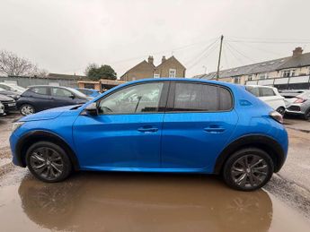 Peugeot 208 208 Allure Premium+ EV 5dr