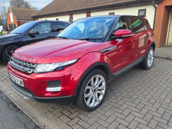 Land Rover Range Rover Evoque 2.2 Range Rover Evoque Pure Tech SD4 4WD 5dr