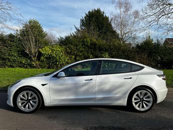 TESLA MODEL 3 Model 3 Long Range AWD 4WD 4dr